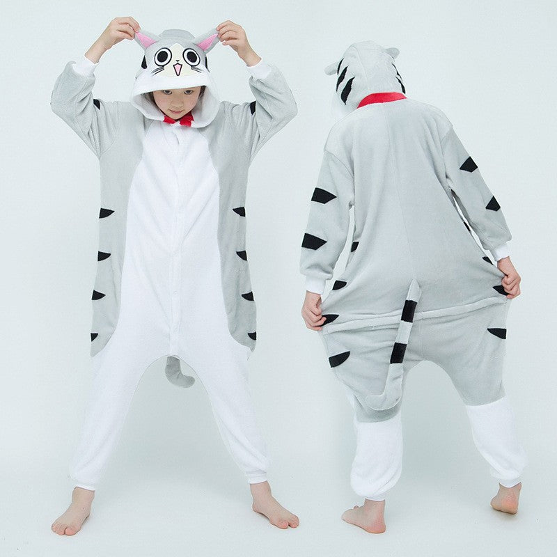 Mixed batch autumn and winter flannel children's cartoon conjoined animal pajamas Tigger home clothes too long thick wholesale